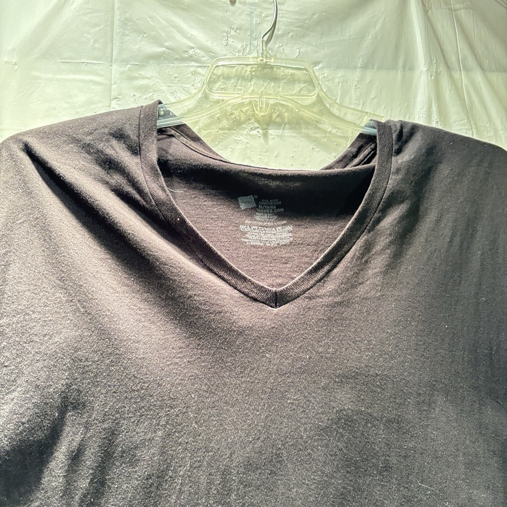 Hanes T-Shirt Women's Cotton V Neck Short Sleeve Black Pullover